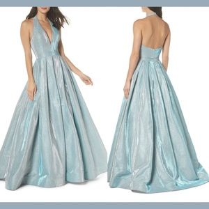 NEW $498 IENNA For‎ Mac Duggal Halter Ballgown in Shimmering Ice [SZ 0 ]